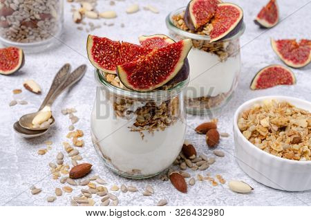 Granola With Yogurt