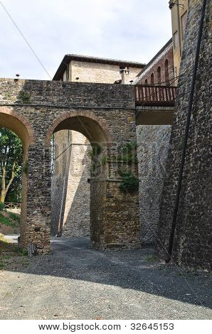 Sari linna. Emilia-Romagna. Italia.