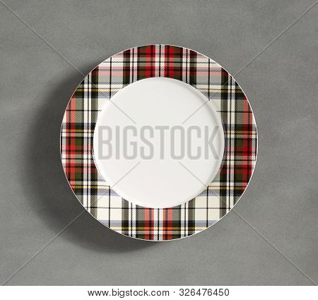 Designer Plate Shape In Check Graphics