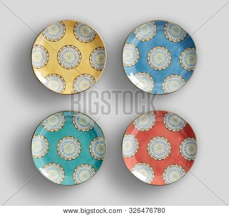 Beautiful Appearance Of Hand-painted Four Plates