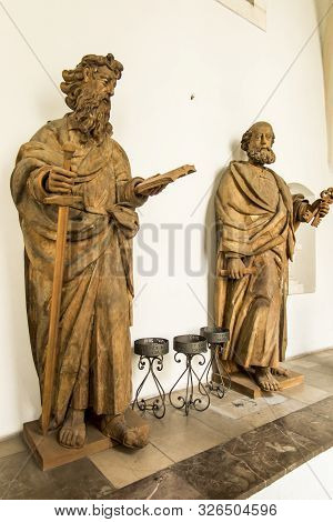 Tyniec, Krakow, Poland, August 3, 2019: Historic Figures In Benedictine Abbey In Tyniec Near Krakow 