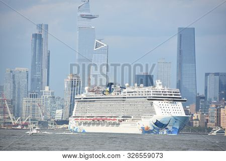 New York, Ny - Aug 4: Norwegian Escape, One Of Ncl\'s Newest And Largest Cruise Ship, As Seen On Aug