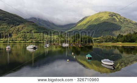 Poll An Dunain (bishop's Bay), Loch Leven