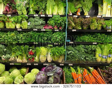 Orlando,fl/usa -10/8/19:  The Fresh Produce Aisle Of A Grocery Store With Colorful Fresh Fruits And 