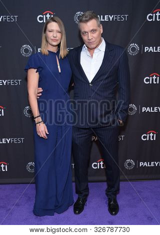 LOS ANGELES - SEP 15:  Anna Torv and Holt McCallany arrives for PaleyFest Fall TV Previews - Mindhunter on September 15, 2019 in Beverly Hills, CA                