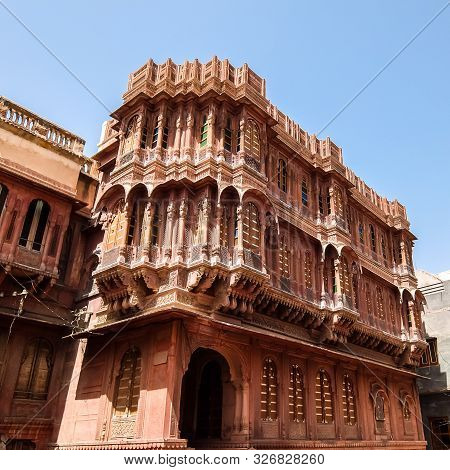 Bikaner, India - Circa March 2018. Traditional Architecture Of Bikaner.