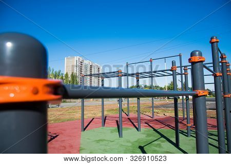 Outdoor Gym For Street Workout