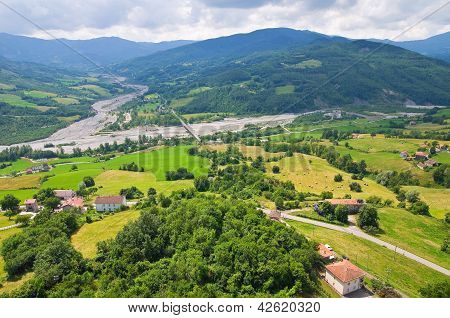 Panoramic view of Bardi. Emilia-Romagna. Italy.