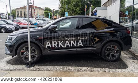 Bordeaux , Aquitaine France  - 07 04 2021 : Renault Arkana Car With Text Sign Logo On Side Stickers 