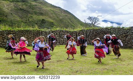 Chobshi, Azuay, Ecuador - June 20,2021: Celebration Inti Raymi At Chobshi Archaeological Site. Group