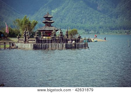 Ulun Danu templo Beratan
