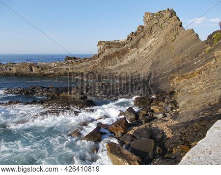 Ribadesella (ribesella), On The Outlet Of The River Sella To The Cantabrian Sea, Principality Of Ast