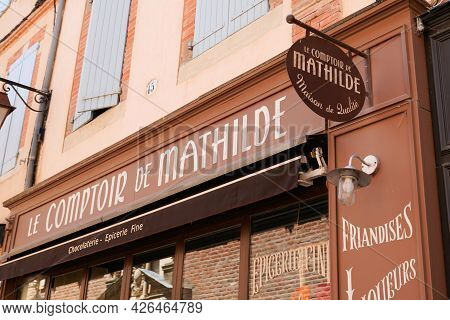 Bordeaux , Aquitaine France  - 07 04 2021 : Le Comptoir De Mathilde Logo Brand Sign Text Store Of Bo