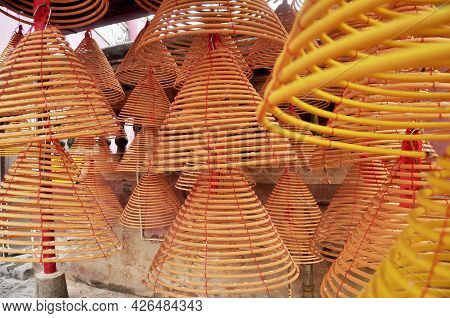 Macanese People And Foreign Traveler Travel Visit Respect Praying Deity Angel God Buddha By Incense