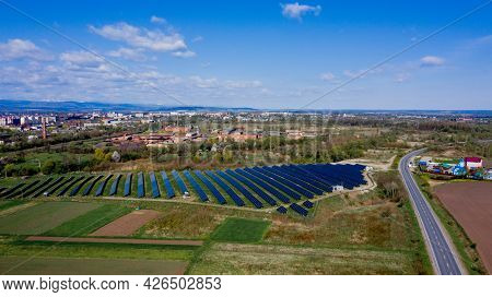 Solar Panel Produces Green, Environmentaly Friendly Energy