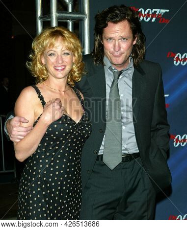 LOS ANGELES - NOV 02: Virginia Madsen and Michael Madsen arrives to  the Ã¢â¬ËDie Another DayÃ¢â¬â¢ Hollywood Premiere on November 02, 2002 in Los Angeles, CA