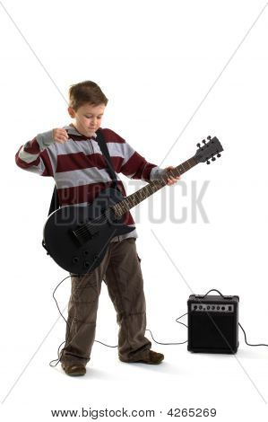 Dreng spille en elektrisk Guitar isoleret