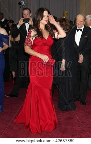 LOS ANGELES - 24 lutego: Marcia Gay Harden przybywa 85 Oscarów, Oscary w prezentacji