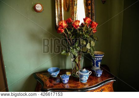 Velke Brezno, Czech Republic, 26 June 2021: Chateau Velke Brezno, Castle Interior, English Wedgwood 