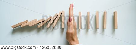 Domino Game Fall Prevention And Change Continuity