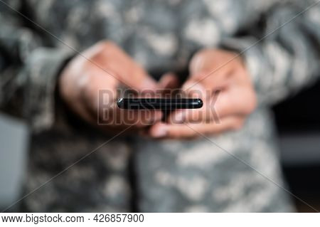 Us Military Soldier Smart Phone Espionage. Cyber War