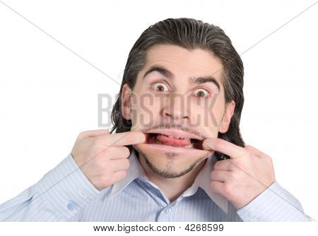 Jovem macho bonito bobo