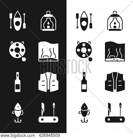 Set Aquarium, Spinning Reel For Fishing, Kayak Canoe, Camping Lantern, Bottle Of Vodka, Fishing Jack