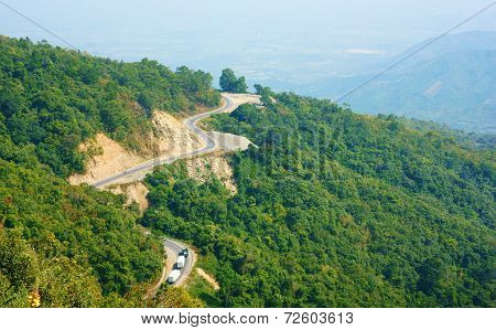 Ngoan Muc Mountain Pass