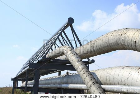 Oil pipeline