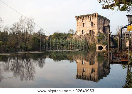 Borghetto Village