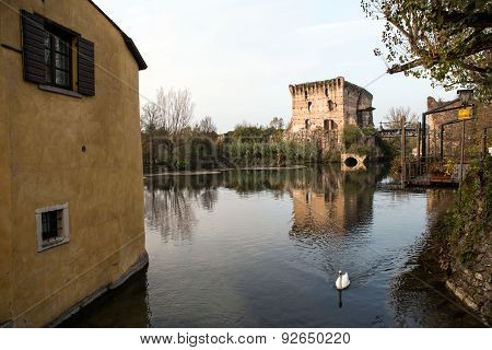 Borghetto Village