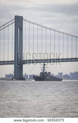 STATEN ISLAND, NY - MAY 20 2015: USS Barry (DDG 52) passes under the Verrazano-Narrows Bridge during the Parade of Ships, which begins Fleet Week. 