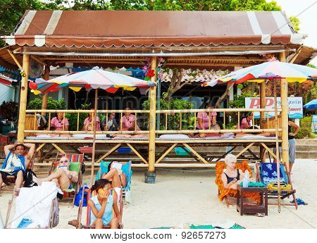 Massage At Chaweng Beach, Thailand