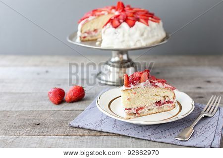strawberry cake on the cake stand