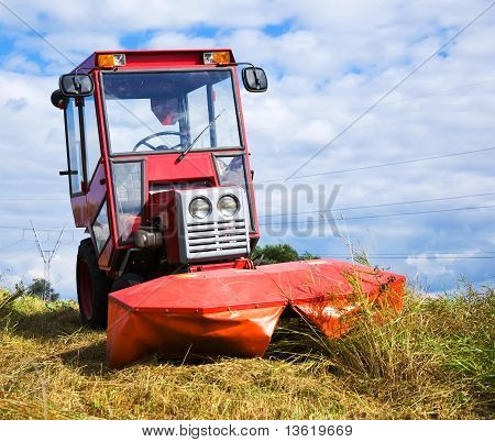 초원에 Agrimotor