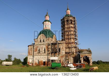 Beautiful Chirch And Blue Sky In A Nice Day