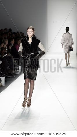 ファッション秋 2011