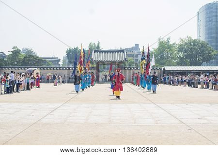 SEOULSouth Korea - MAY 22: Changing of the Royal guard ceremony at the Gwanghwamun main Gate of Gyeongbokgung Palace. MAY 22 2016 in Seoul South Korea