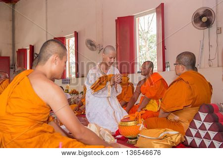 Huahin-thailand-30Apr ,2016 : Newly Ordained Buddhist Monk Pray With Priest Procession. Newly Ordain