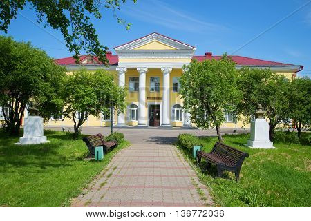 NOVGOROD REGION, RUSSIA - JUNE 02, 2016: On a sunny june day at the building of the mud baths. The resort of Old Russa. Historical landmark of the Old Russa