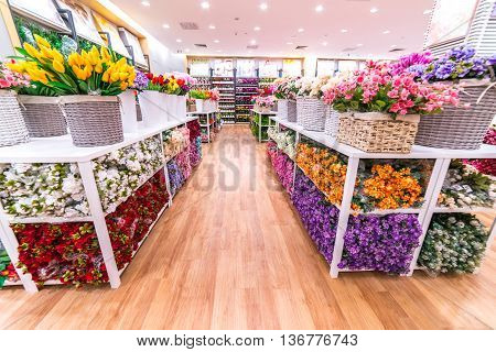 KUALA LUMPUR MALAYSIA - MAY 30 2016 : Paper flower shop at Setia Mall Setia Alam Selangor.
