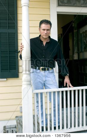 ยินดีต้อนรับเข้าบ้าน