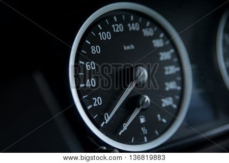 Closeup photography of car classic analogue speedometer