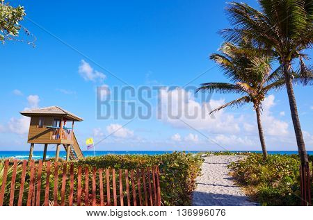 Del Ray Delray beach in Florida USA baywatch tower