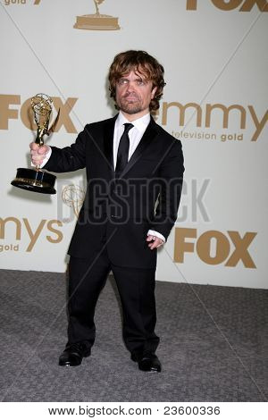 LOS ANGELES - 18 settembre: Peter Dinklage nella sala stampa presso la 63a Primetime Emmy Awards al Nokia T