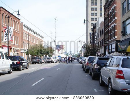 A Group Of News Media Vans At A Campaign Rally Where Barack Obama Was Introducing Joe Biden As His V