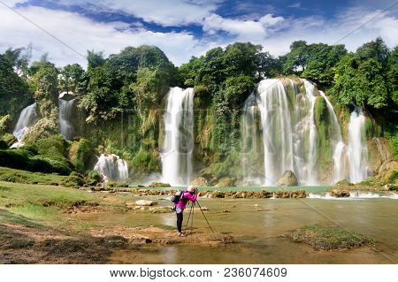 Ban Gioc Waterfall(veitnam Name) Or Detian Waterfall(chinese Name) Waterfall Is The Most Magnificent