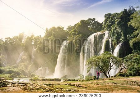 Ban Gioc Waterfall(veitnam Name) Or Detian Waterfall(chinese Name) Waterfall Is The Most Magnificent