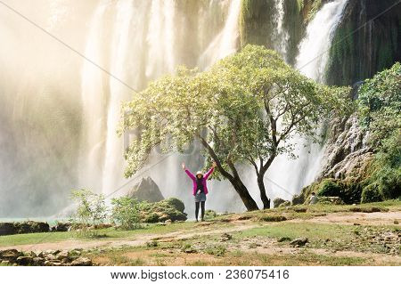 Ban Gioc Waterfall(veitnam Name) Or Detian Waterfall(chinese Name) Waterfall Is The Most Magnificent