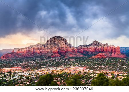 Sedona, Arizona, USA downtown and mountains.